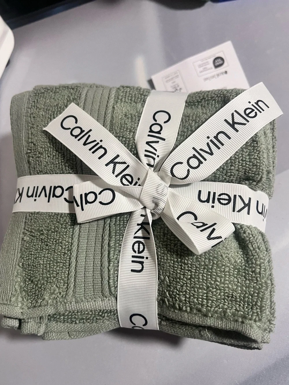 NWT CK Sage Green 4-Piece Wash Towel Set